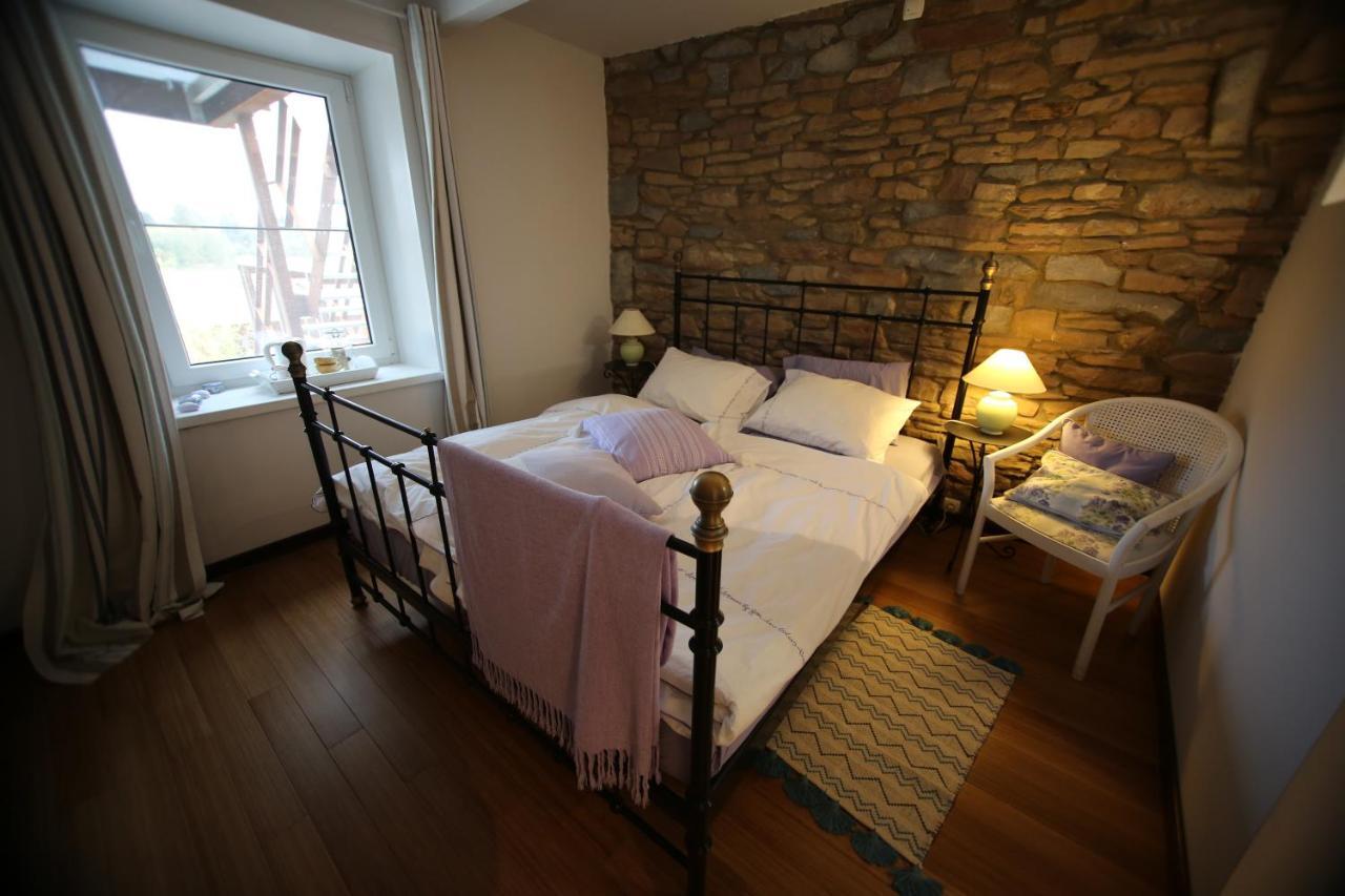 Barsy 34 Hotel Havelange Ngoại thất bức ảnh